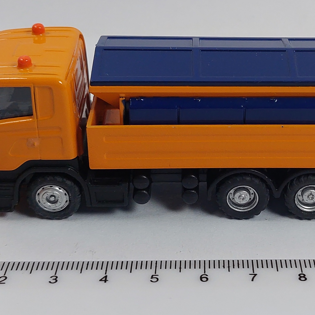 CAMION Scania P380 Quitanieves, A Escala De Colección 2